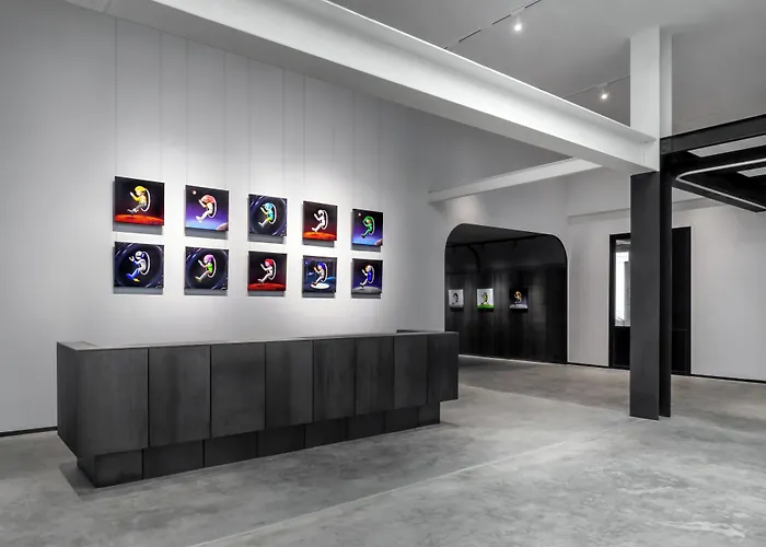 The Standardx, Phra Arthit 4*
