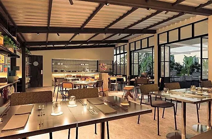 The Standardx, Phra Arthit