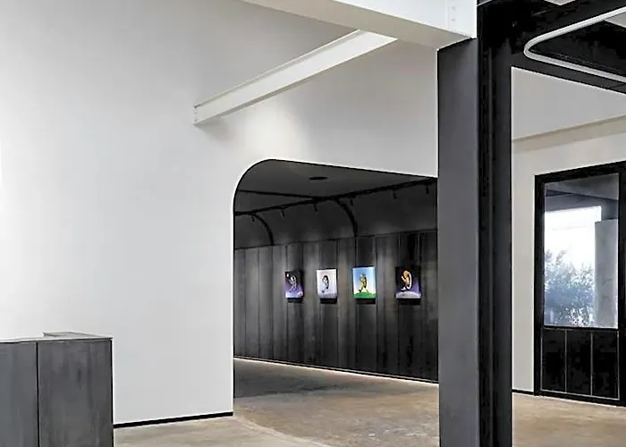호텔 The Standardx, Phra Arthit 4*